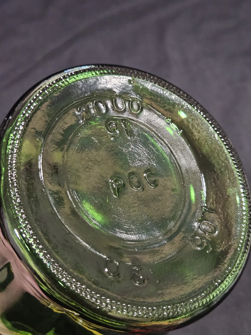 Vintage PGC Portland Glass Co Forest Green Ribbed Bud Vase 9